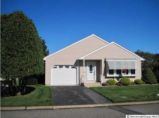2 Abbey Ln, Manchester Township, NJ