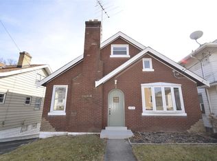 203 W Walnut St, Southgate, KY 41071