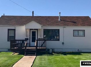 133 W 14th Ave, Torrington, WY 82240