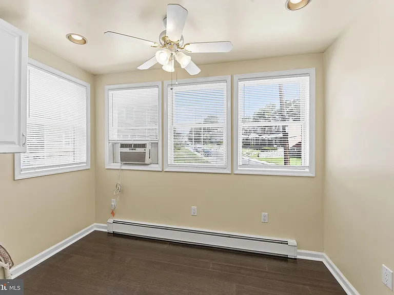 6302 Frederick Rd — Photo 15