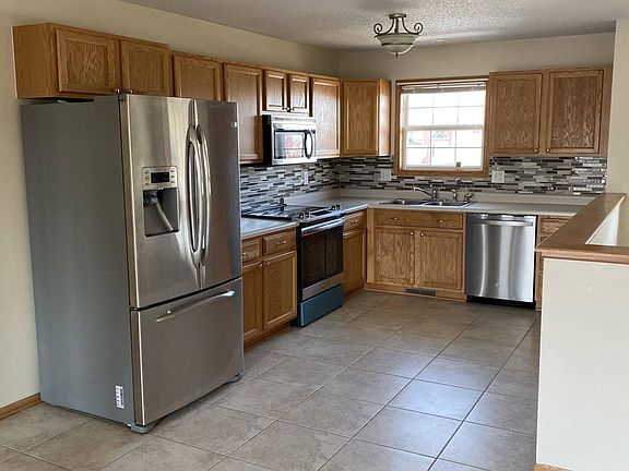 updated kitchen all new appliances