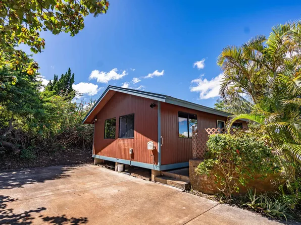 675 Hoene St, Makawao, HI 96768