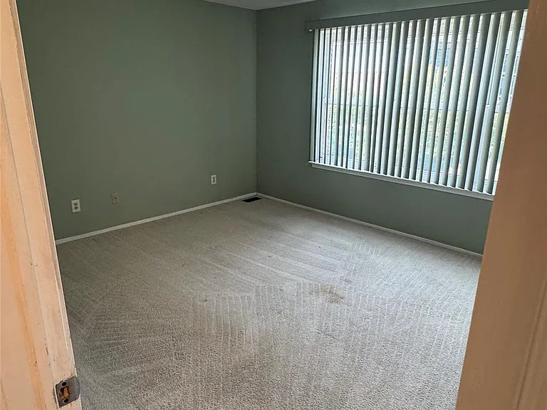 35865 Ashford Dr — Photo 25