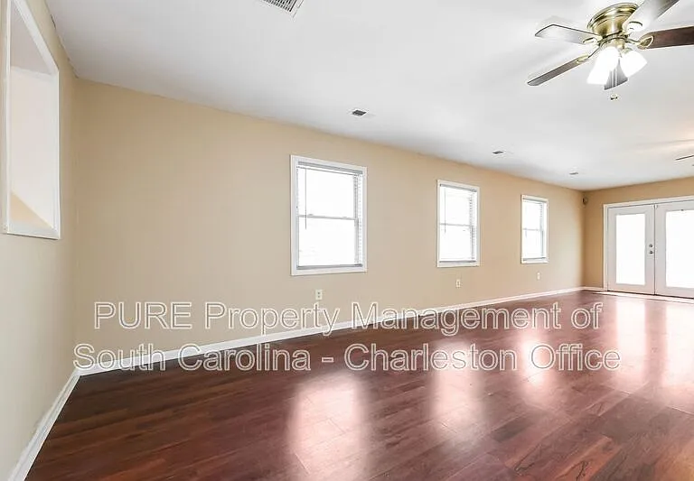 6088 Bears Bluff Rd — Photo 5