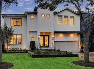 4921 Holly St, Bellaire, TX 77401