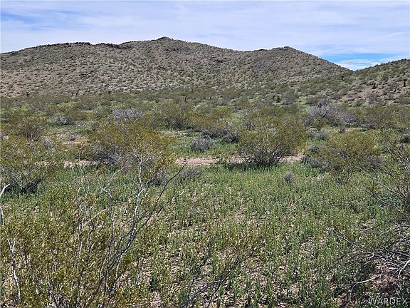 4th image of 2 N Kanyr Rd