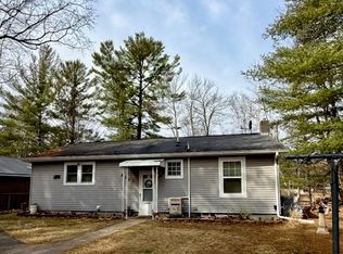 4527 Riverlane Dr, Alger, MI 48610