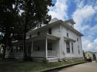 922 E Washington St #XF, Iowa City, IA 52240