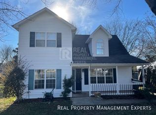 9624 Farmridge Ln, Matthews, NC 28105