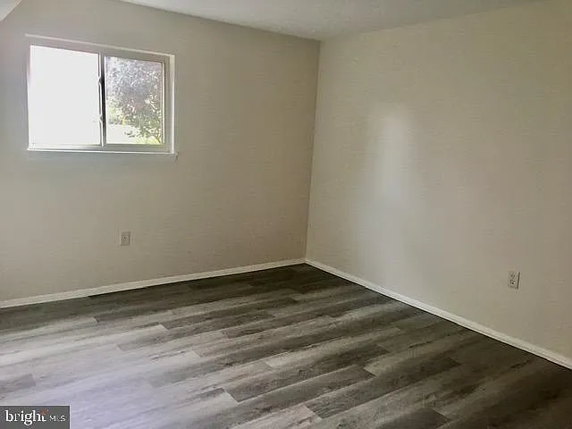 18730 Walkers Choice Rd #2 — Photo 36