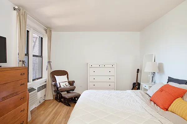 Sold by Brooklyn Hearth Realty | media 16