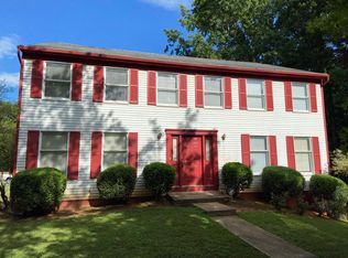 1335 Worthington Hills Dr, Roswell, GA 30076