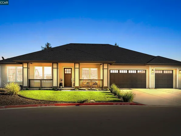 310 Emmet Pl, Concord, CA 94521