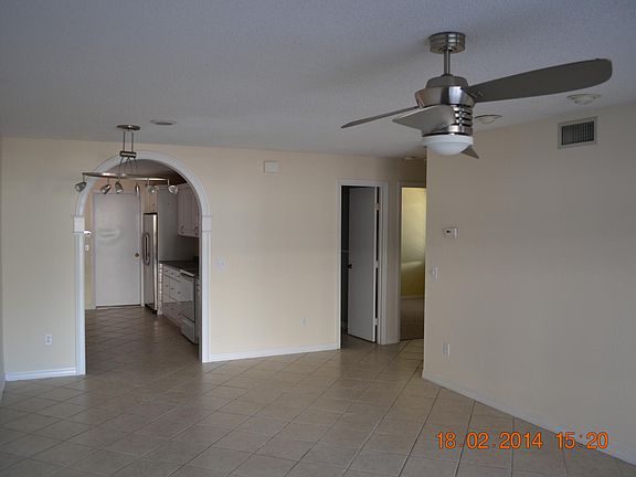 3rd image of 10433 Saint Tropez Pl
