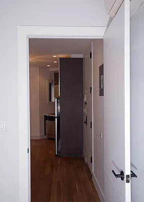 Rented by Nooklyn NYC LLC | media 19