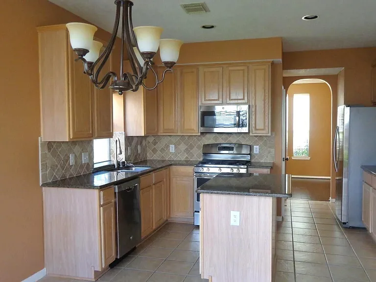 1118 Oxford Mills Ln — Photo 11