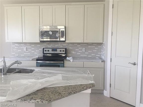 3rd image of 10409 Severino Ln