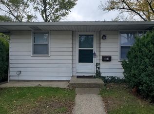 284 E 16th St, Holland, MI 49423