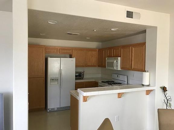 4th image of 201 River Park Dr Unit 1