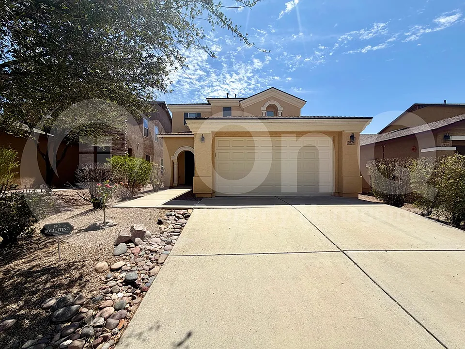 5874 N Dartwhite Dr