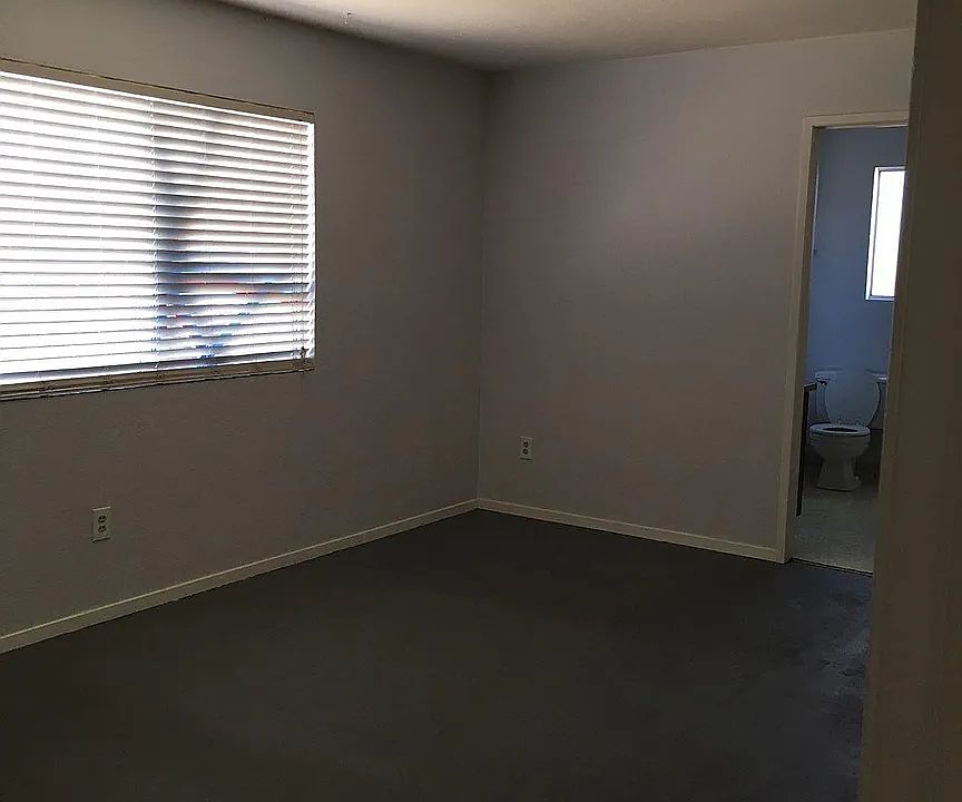 2nd image of 553 W 23rd St #B