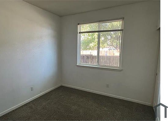 5th image of 201 Cicero Cir