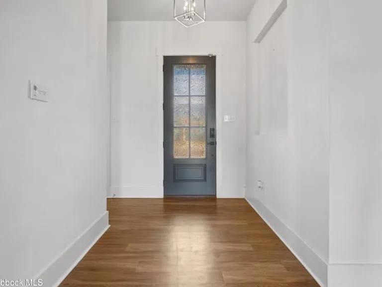 623 N 9th St — Photo 3