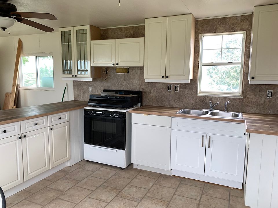 2nd image of 42980 E Benton Rd