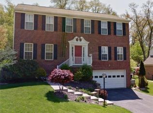 201 Fox Creek Rd, Venetia, PA 15367