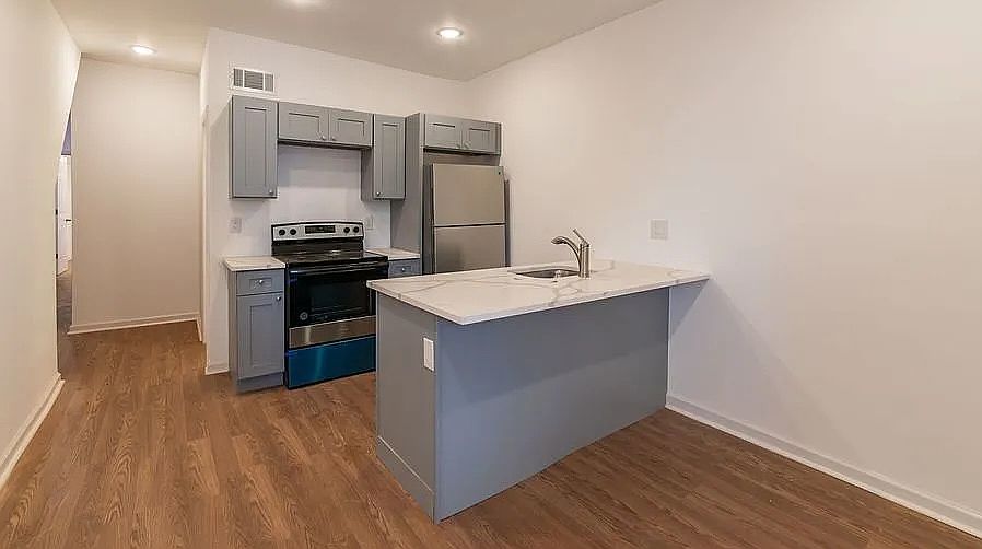 1st image of 6110 Sansom St #1