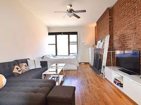 253 W 76th St, New York, NY