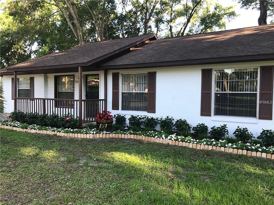 1st image of 7520 SE 114th Ln