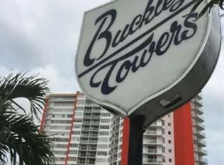 1351 NE Miami Gardens Dr APT 316E, Miami, FL 33179