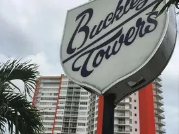 1351 NE Miami Gardens Dr APT 316E, Miami, FL 33179