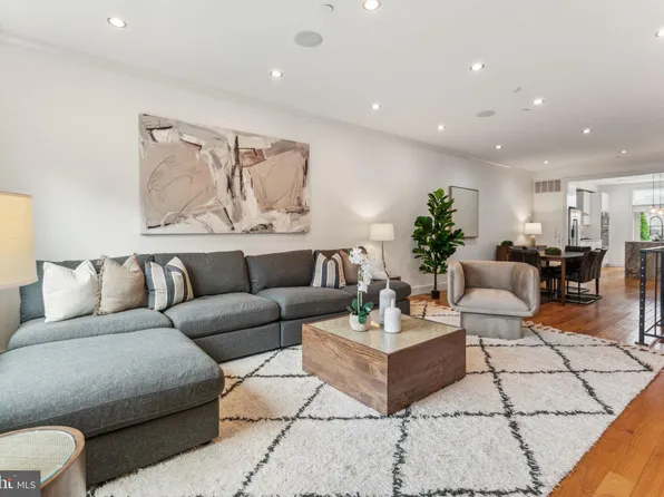 1911 Parrish St, Philadelphia, PA 19130