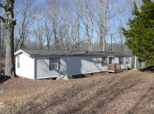 2954 Morningdew Dr, Sophia, NC 27350