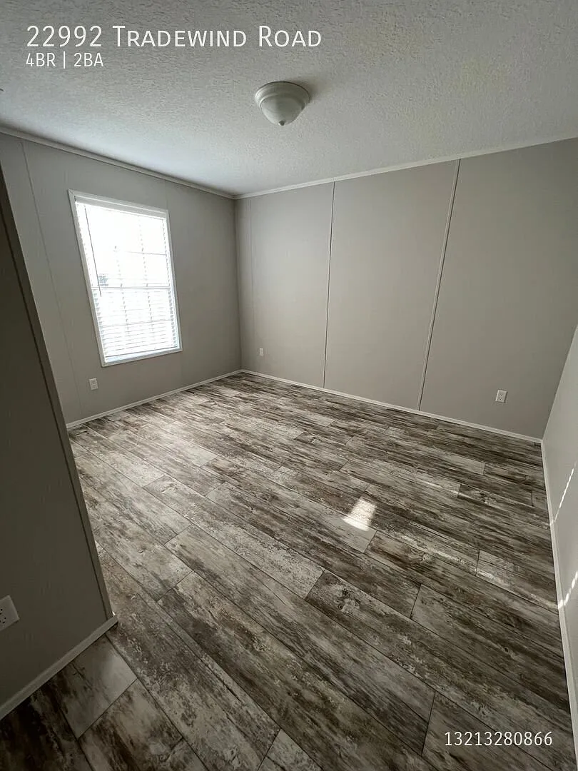 New 4/2 Mobile Home in West Boca Raton — Photo 3