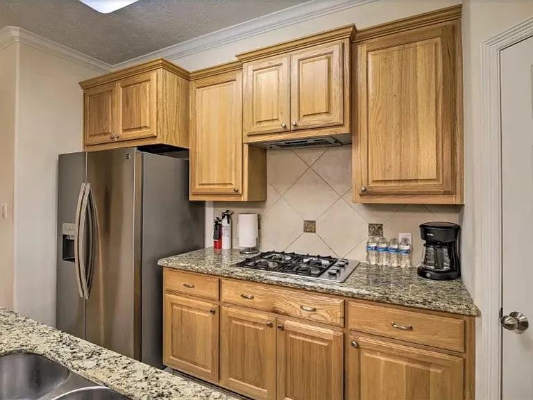 1006 Rochow St #A — Photo 8