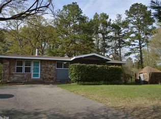 518 W Glazypeau Rd, Hot Springs, AR 71909