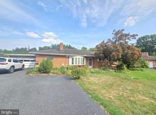 3813 Darby Rd, Harrisburg, PA 17109