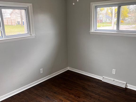 2nd image of 1155 Tee Cee Dr