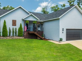 17 Carsaig Cir, Bella Vista, AR 72715