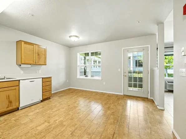 941 Mountain Meadows Cir, Ashland, OR 97520