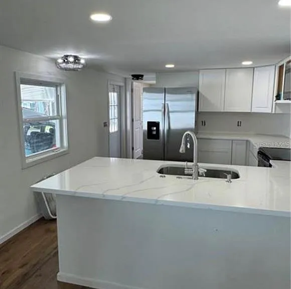 105 Del Rio Dr — Photo 6