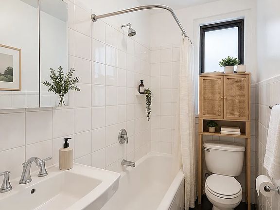 5th image of 280 Riverside Dr APT 3F