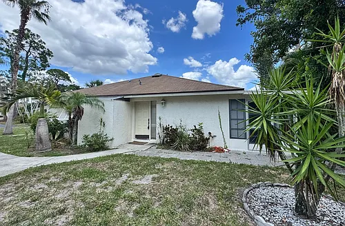 5368 Royal Palm Ave Photo 1