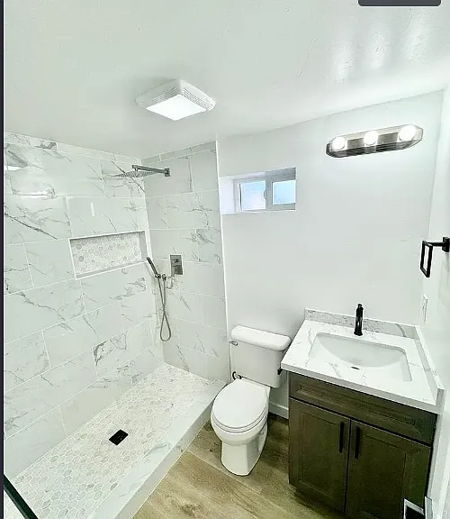 1406 Olive St #B — Photo 8