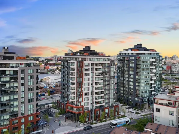 363 Tyee Rd #408, Victoria, BC V9A 0B5