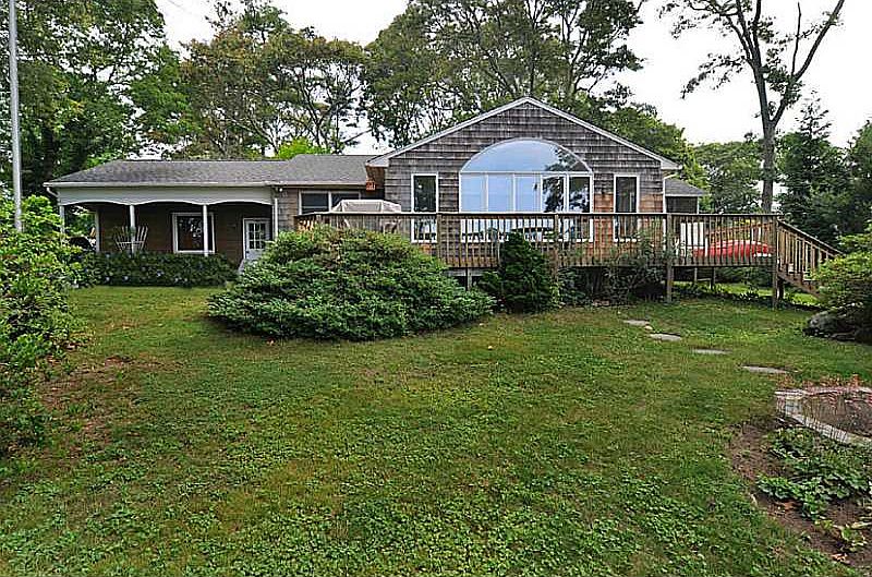 1st image of 115 Winchester Dr