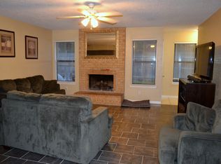 1716 Wurzburg Dr, Fort Worth, TX 76134